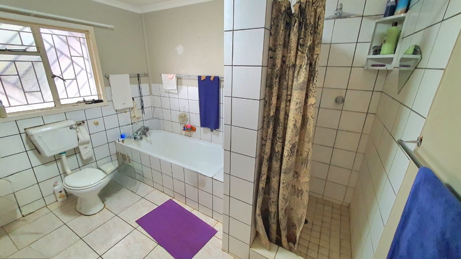 4 Bedroom Property for Sale in Bloemfontein Rural Free State